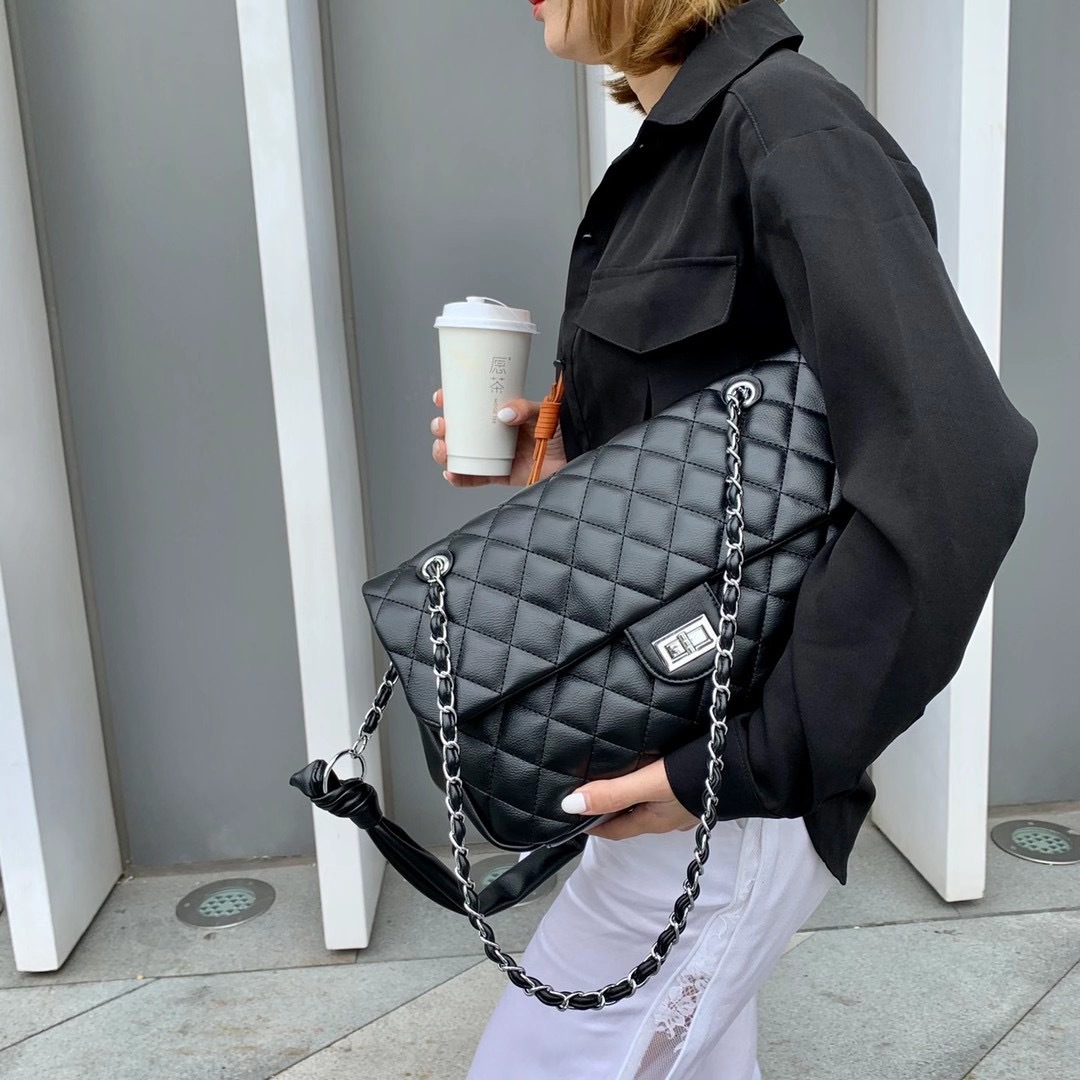 New Trendy Bag Female Rhombus Chain Fashion Shoulder Bag Large Capacity Underarm Bag Casual Western Style Female Bag