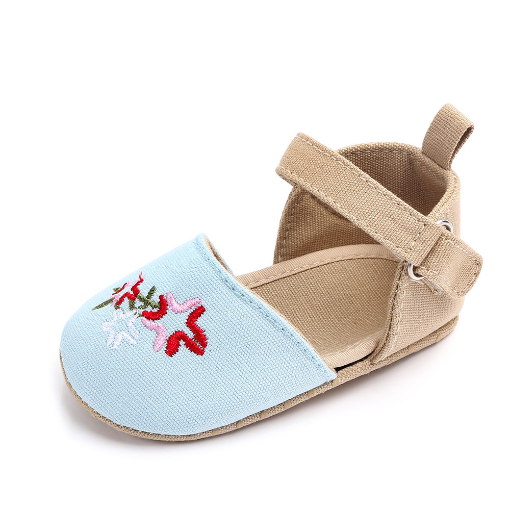 Autumn New Girl Baby Toddler Shoes Embroidered