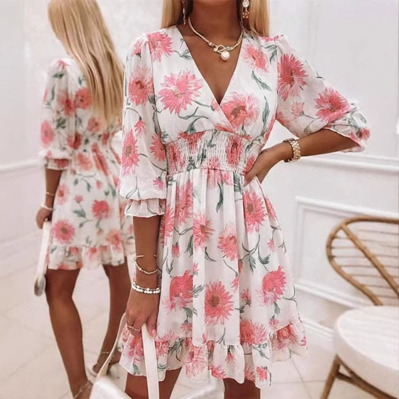 A-line Casual Chiffon Dress With A Fitted Waist And Ruffled Hem